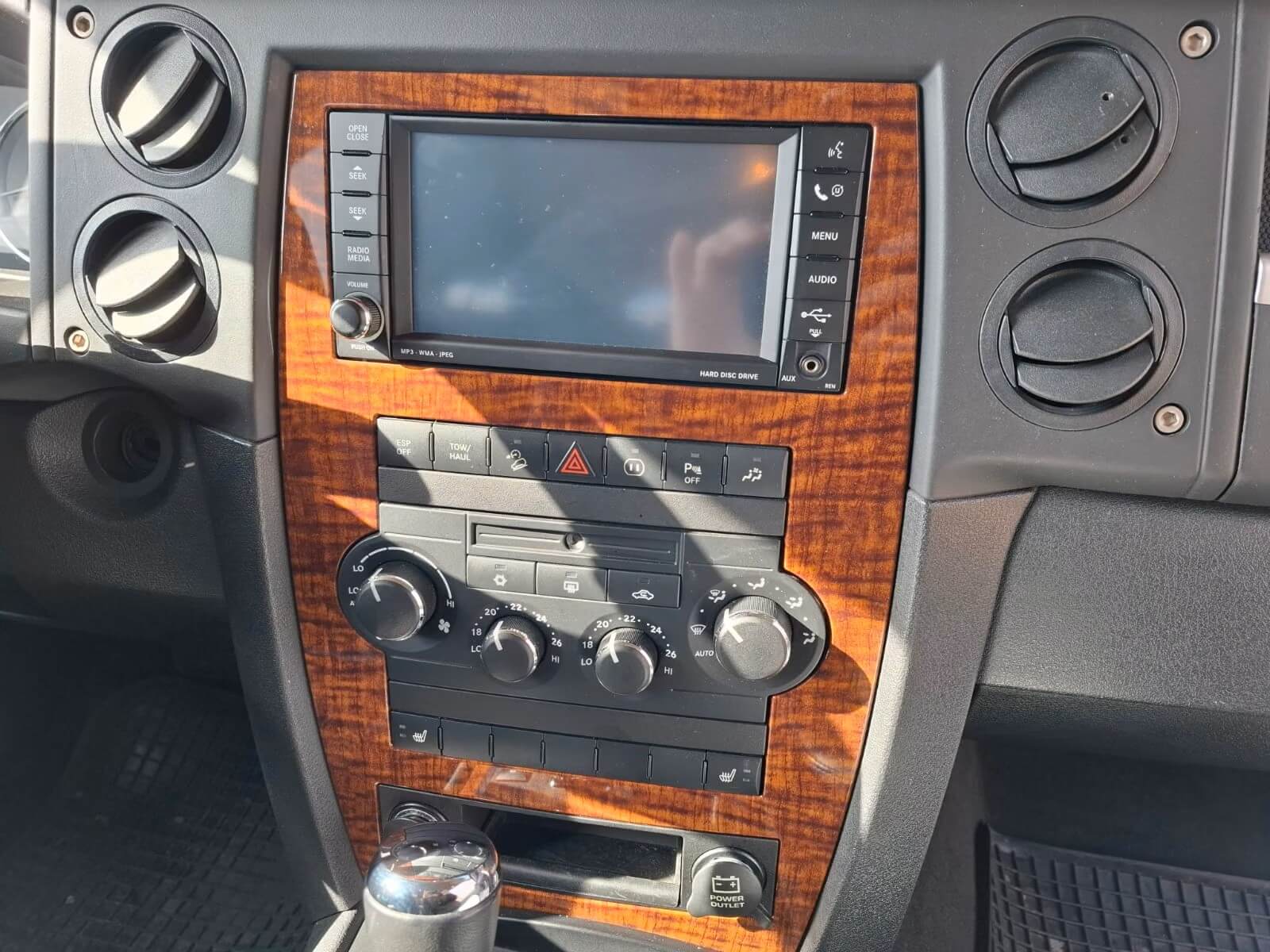 Interior compatibil cu KIT-COMMANDER