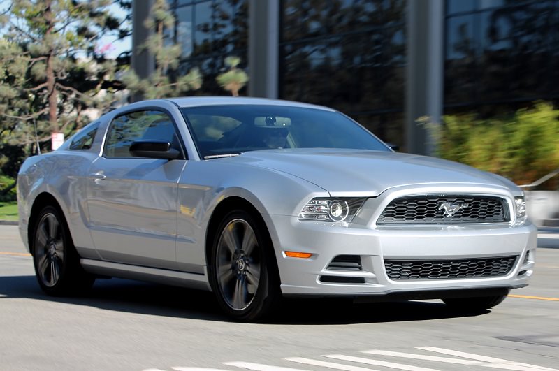 mustang 2014-2019 tesla