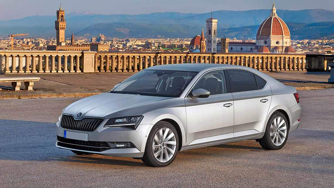 skoda superb ridicare portbagaj automat din buton si cheie