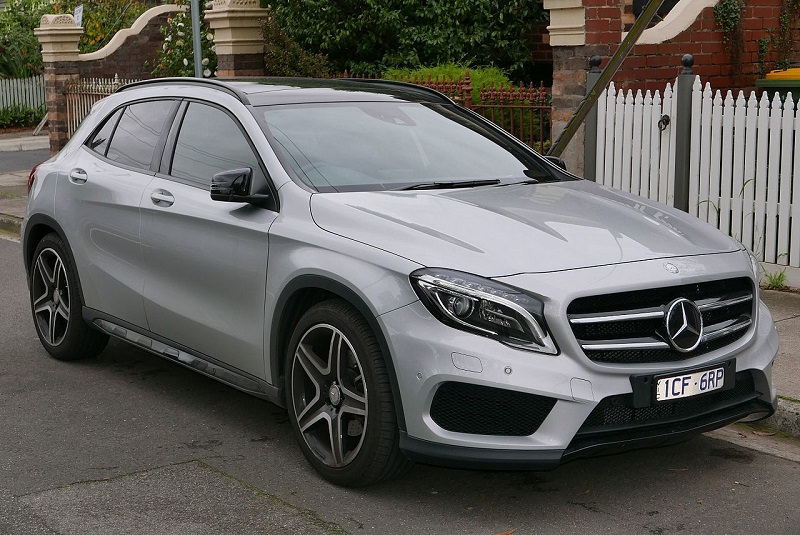 ridicare portbagaj mercedes gla